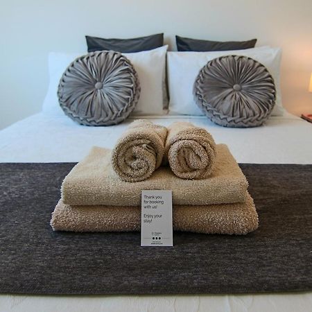 Phaedrus Living: Seaside Luxury Flat Lighthouse 66 Apartment Paphos Ngoại thất bức ảnh