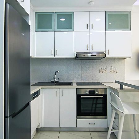 Phaedrus Living: Seaside Luxury Flat Lighthouse 66 Apartment Paphos Ngoại thất bức ảnh