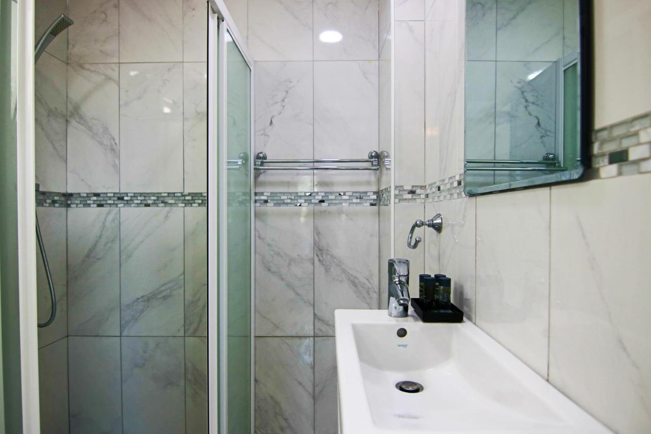 Phaedrus Living: Seaside Luxury Flat Lighthouse 66 Apartment Paphos Ngoại thất bức ảnh